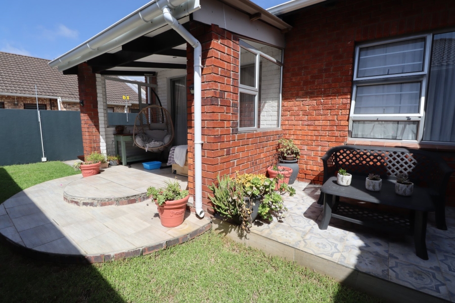 4 Bedroom Property for Sale in Sherwood Eastern Cape